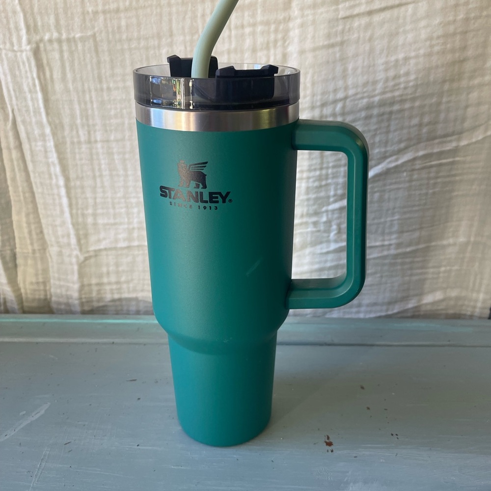 Stanley 40oz drink cup